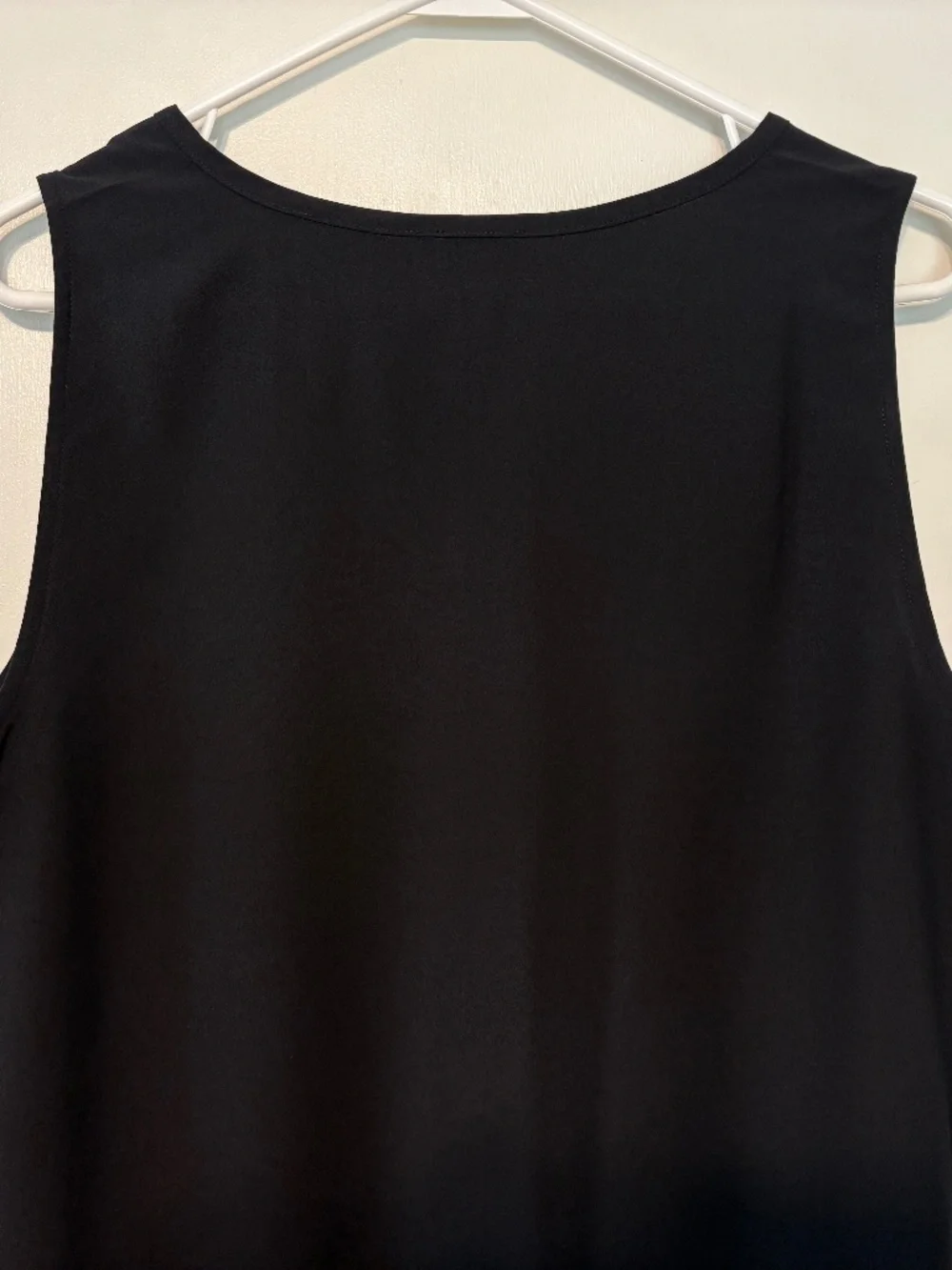 J. Crew #CC705 Women’s Sleeveless V-neck Crepe Tank Top Shirt Shell XL Black NWT